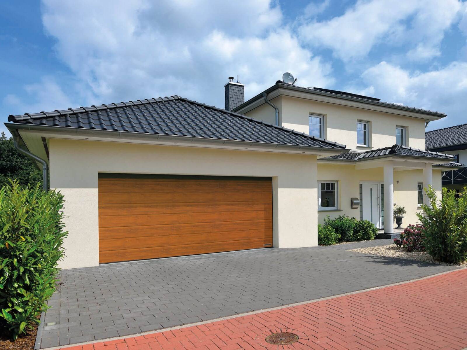 Garagepoort H&ouml;rmann Golden Oak